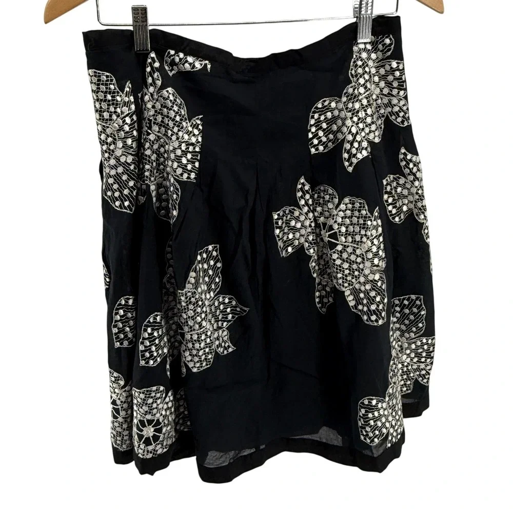 Willi Smith Black Floral Embroidered Skirt A Line Knee Length Womens ‎ Casual